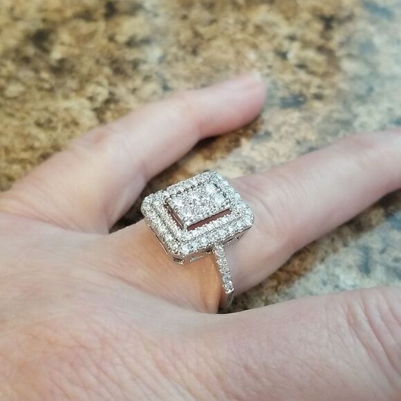 CZ Halo silver ring size 9 - Picture 5 of 13